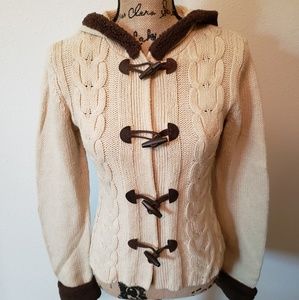 Cardigan sweater